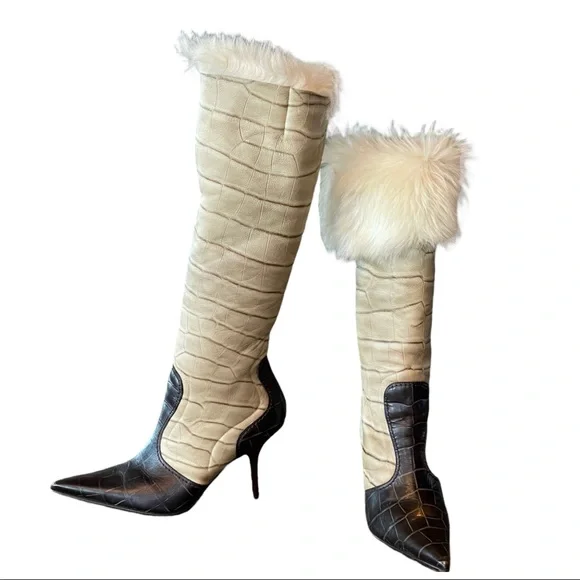 Vicini Fur Lined Embossed Boots - Picture 4 of 11